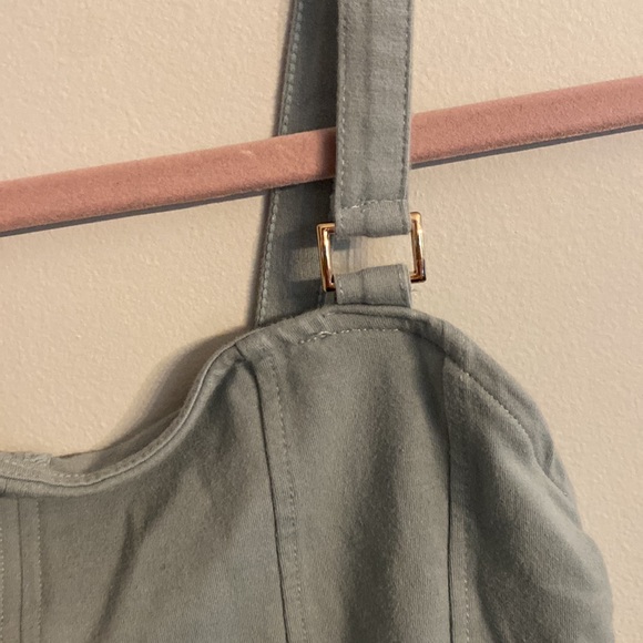 🟢10/$10 - bodysuit - Picture 2 of 3